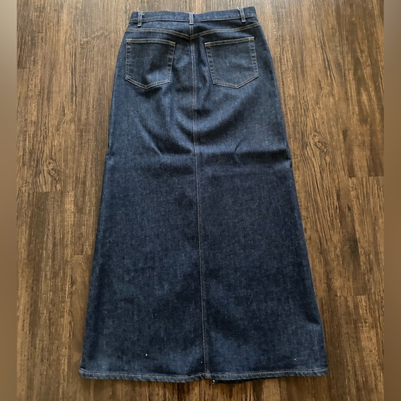 GAP Dark Blue Maxi Skirt - Picture 2 of 4